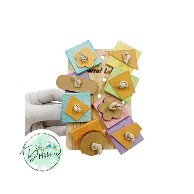 Parrot Lab Natural Sensory Parrot Toy 2 - Birdsprees