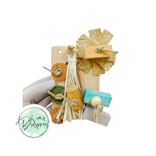 Parrot Lab Natural Sensory Parrot Toy - Birdsprees